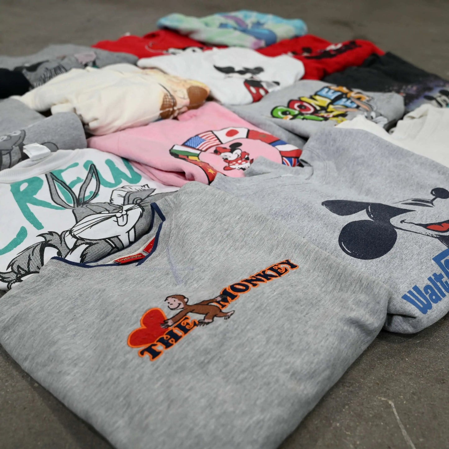 Wholesale Disney & Cartoon Sweatshirts