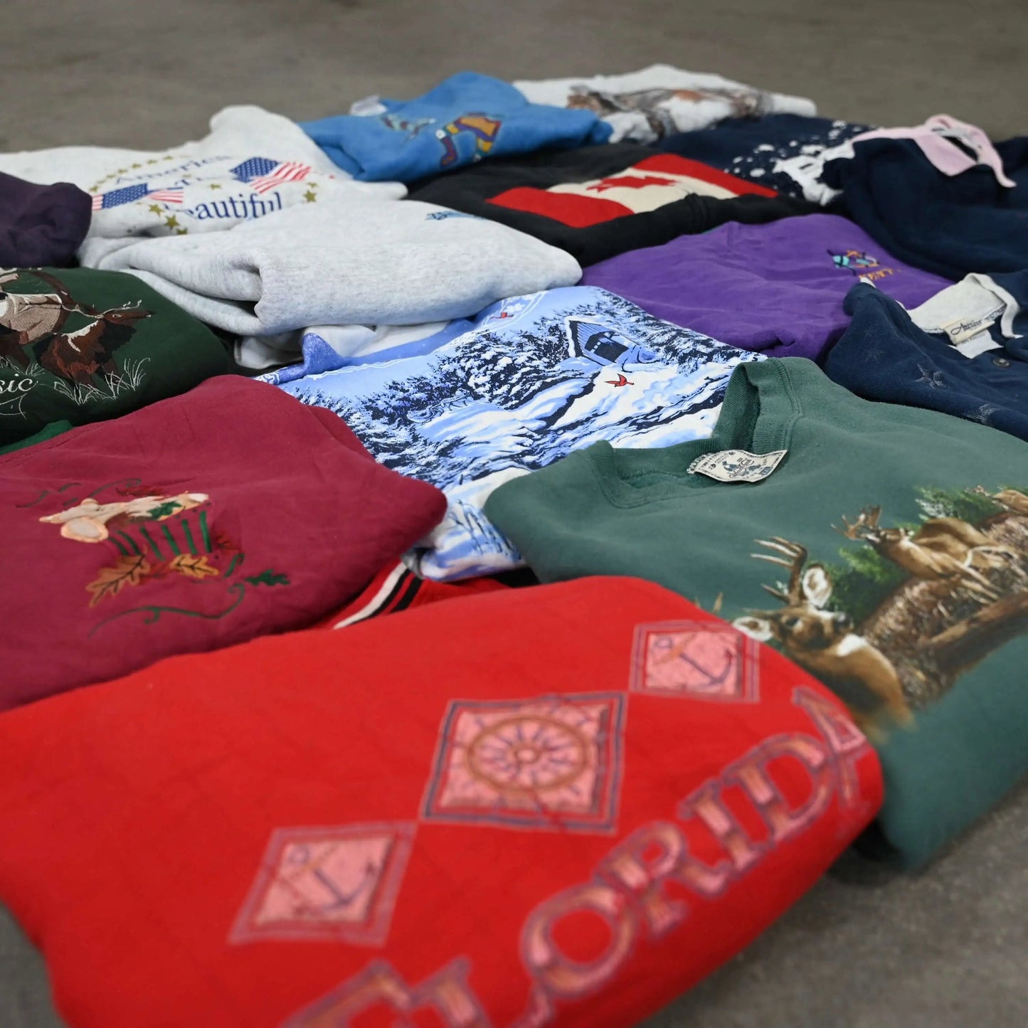 Wholesale Vintage Graphic Sweatshirts