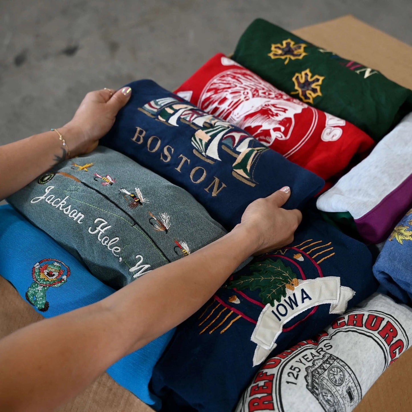 Wholesale Vintage Graphic Sweatshirts