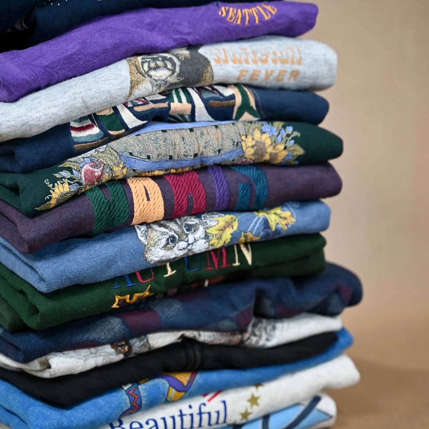 Wholesale Vintage Graphic Sweatshirts