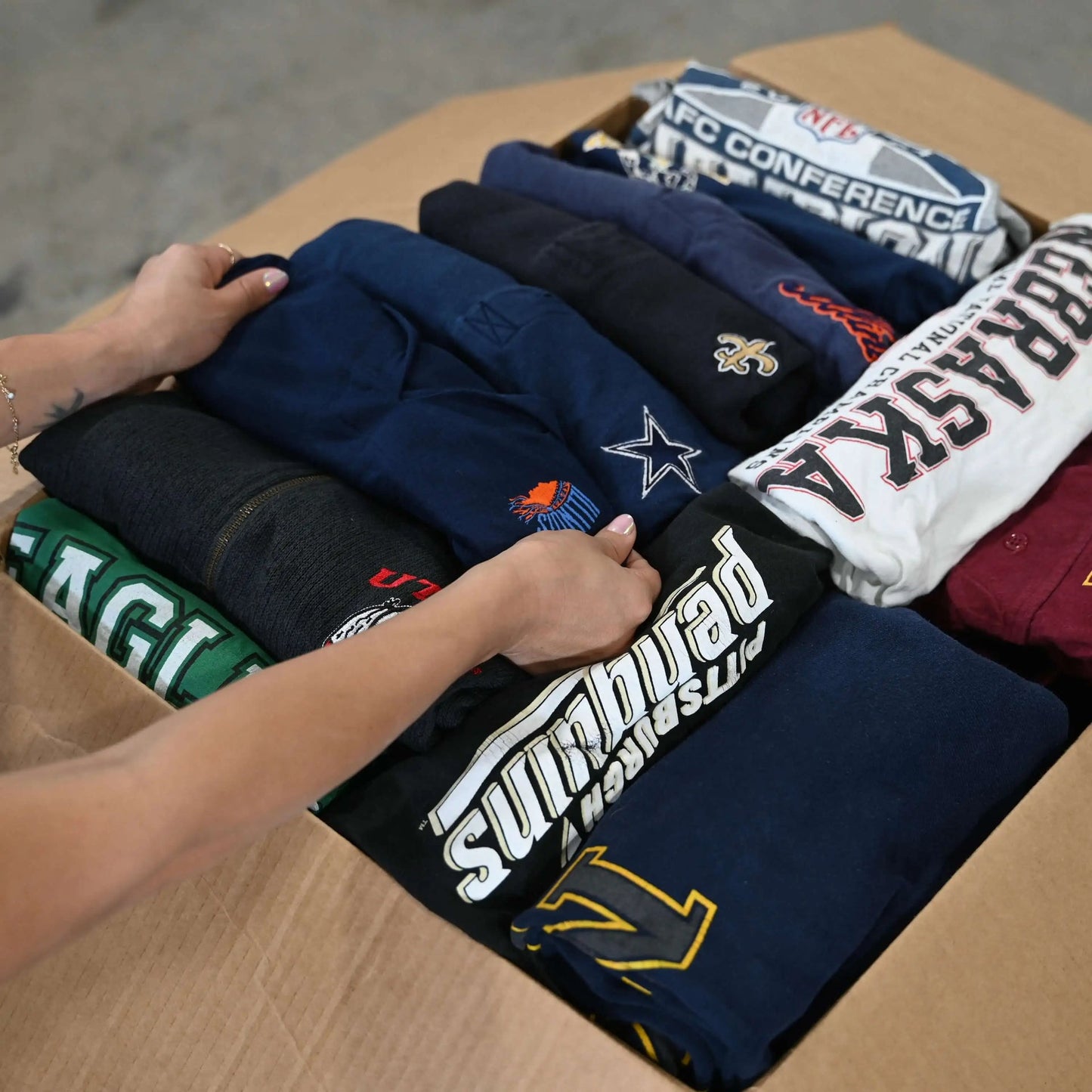 Wholesale Pro & College Sports Mix by LB