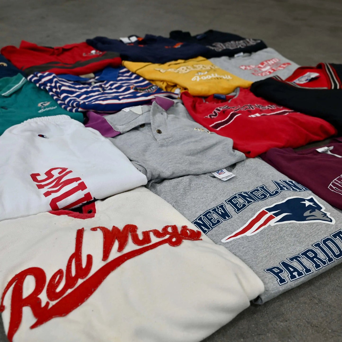 Wholesale Pro & College Sports Mix by LB