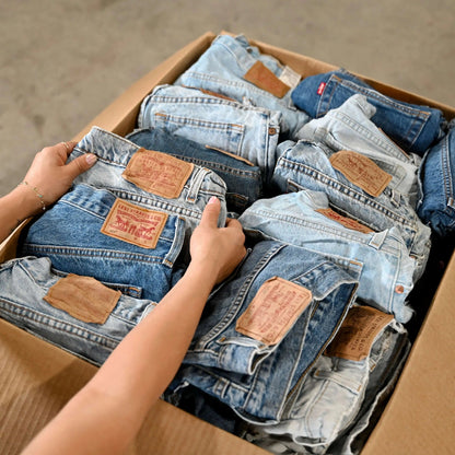 Wholesale Levis Cutoff Shorts