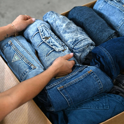 Wholesale 80s/90s High Waisted Jeans