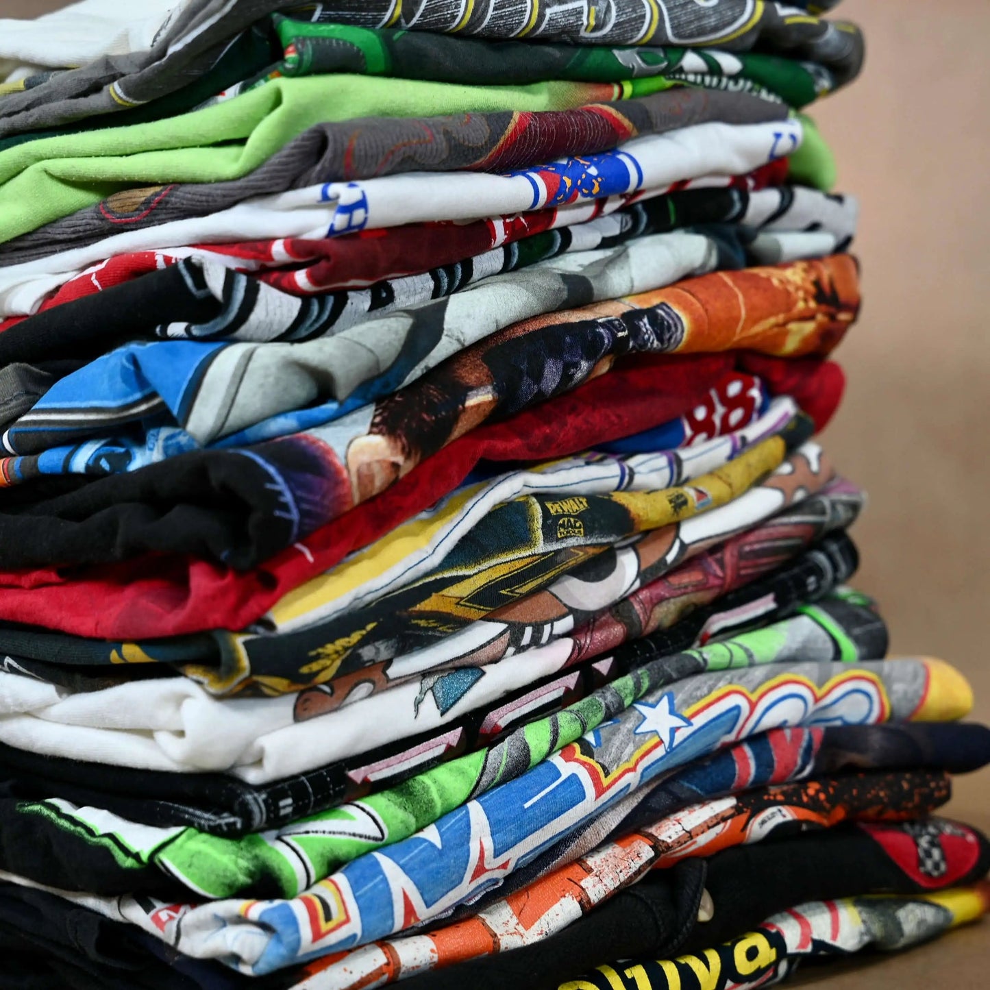 Wholesale Nascar & Racing T-Shirts