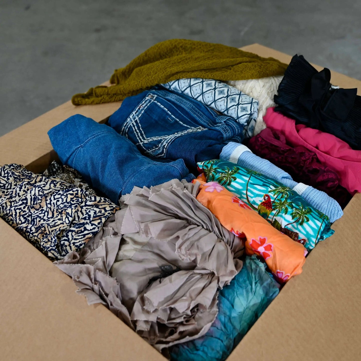 Wholesale Women's Modern Mix by Pound