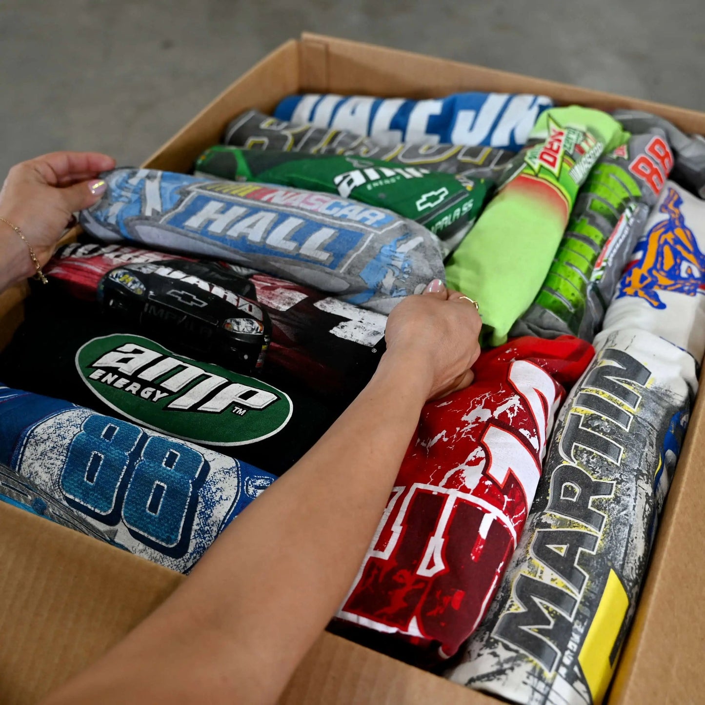 Wholesale Nascar & Racing T-Shirts